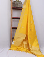 Pure Elegance: Stunning Yellow Handloom Banarasi Katan Silk Dupatta - Luxurion World