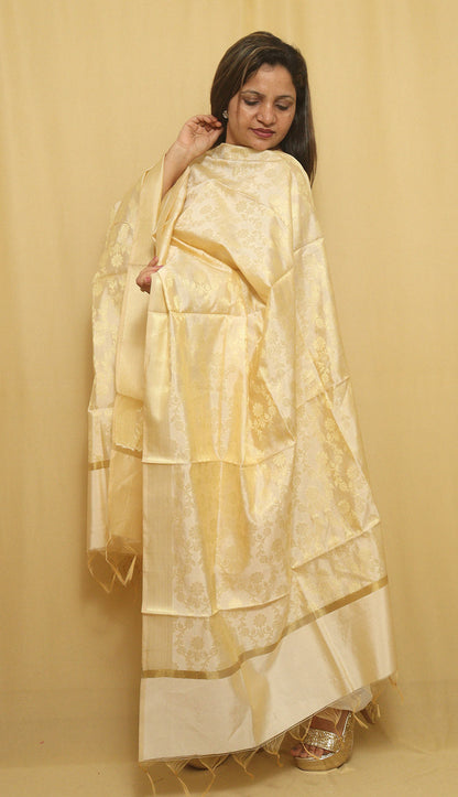 Chic Pastel Banarasi Silk Dupatta for Effortlessly Elegant Attire - Luxurion World