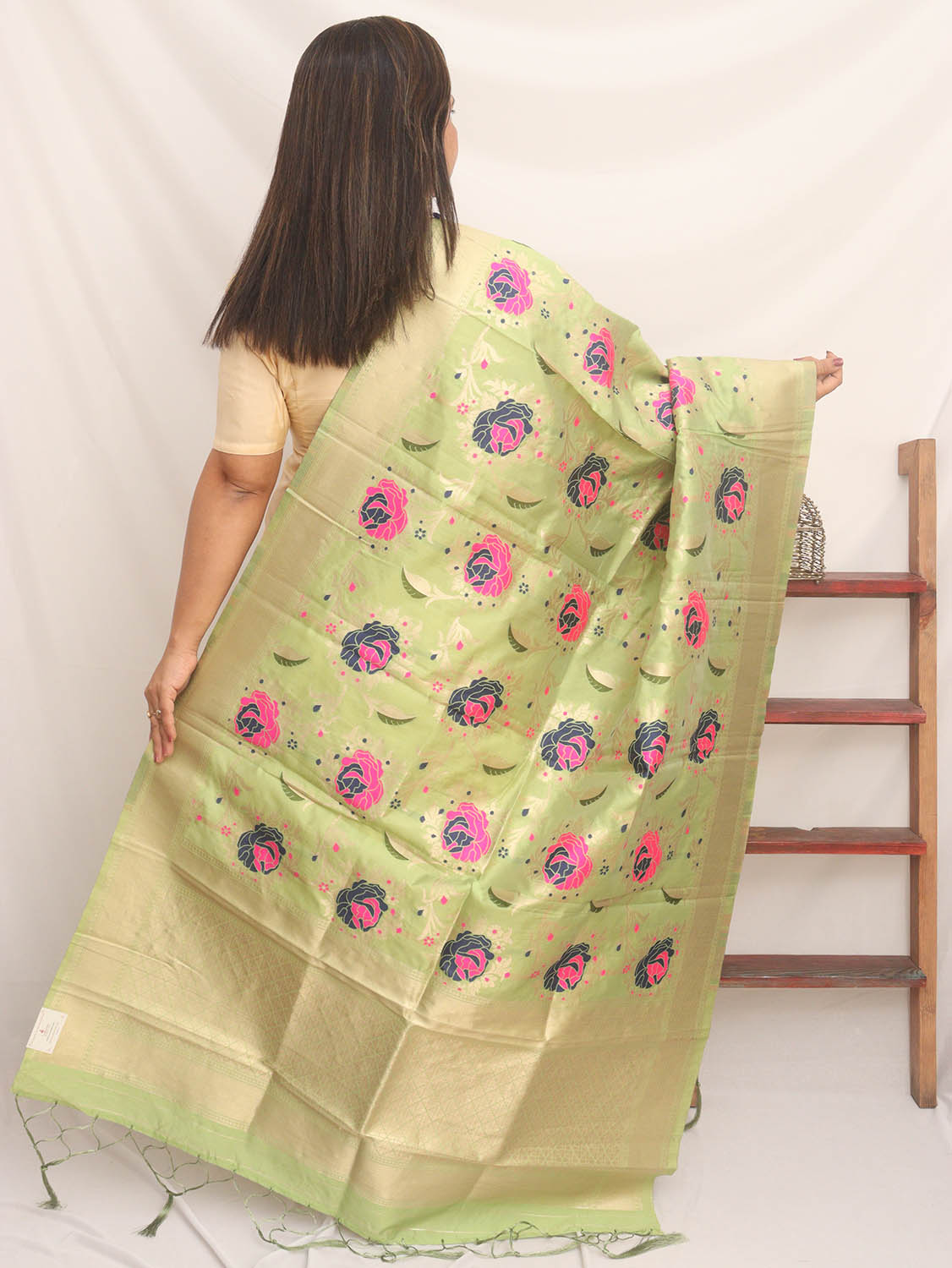 Green Banarasi Silk Meenakari Dupatta - Luxurion World