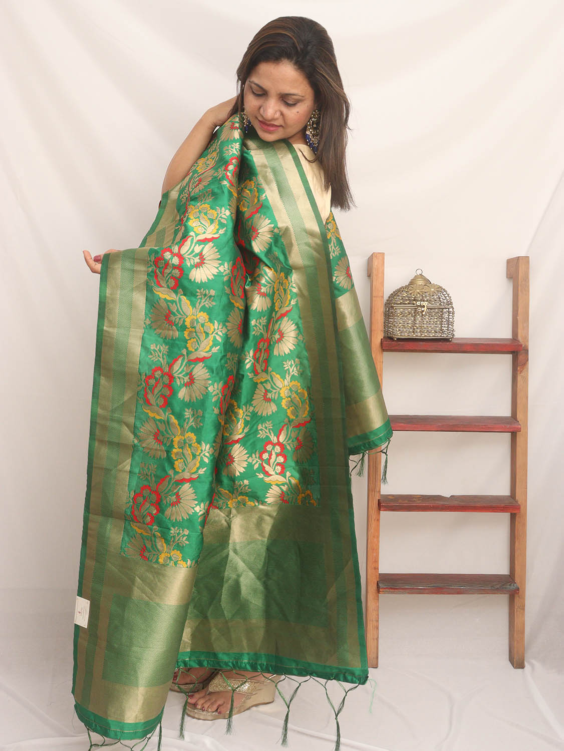 Green Banarasi Silk Meenakari Dupatta - Luxurion World