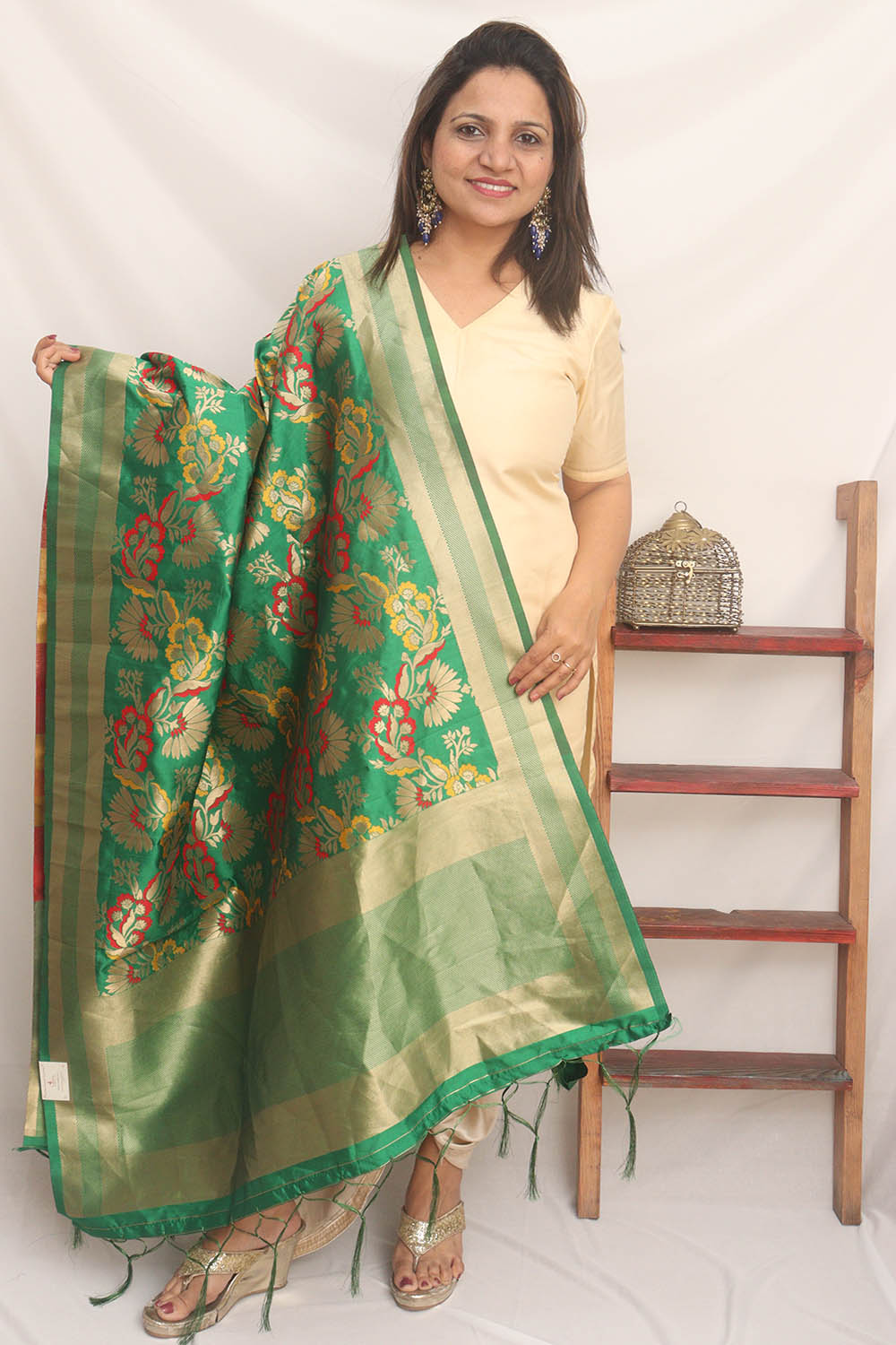 Green Banarasi Silk Meenakari Dupatta - Luxurion World