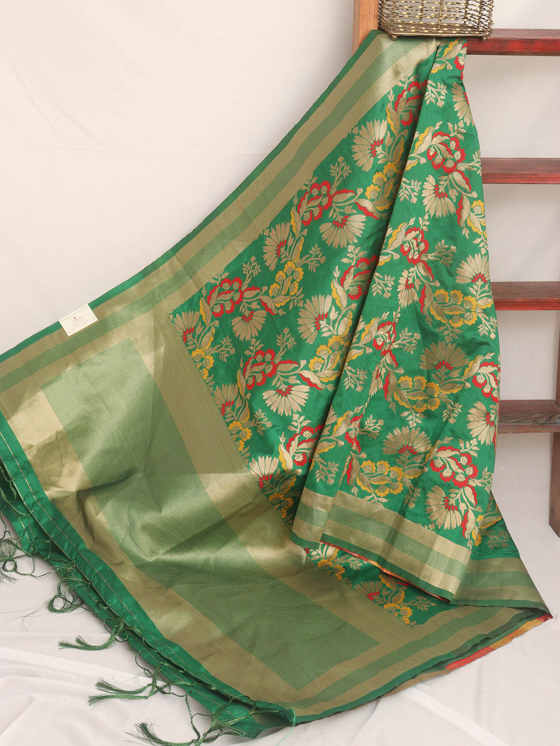 Green Banarasi Silk Meenakari Dupatta - Luxurion World