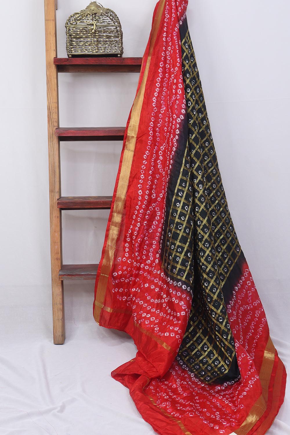 Stylish Red And Black Bandhani Silk Dupatta - Perfect Accessory for Any Outfit - Luxurion World