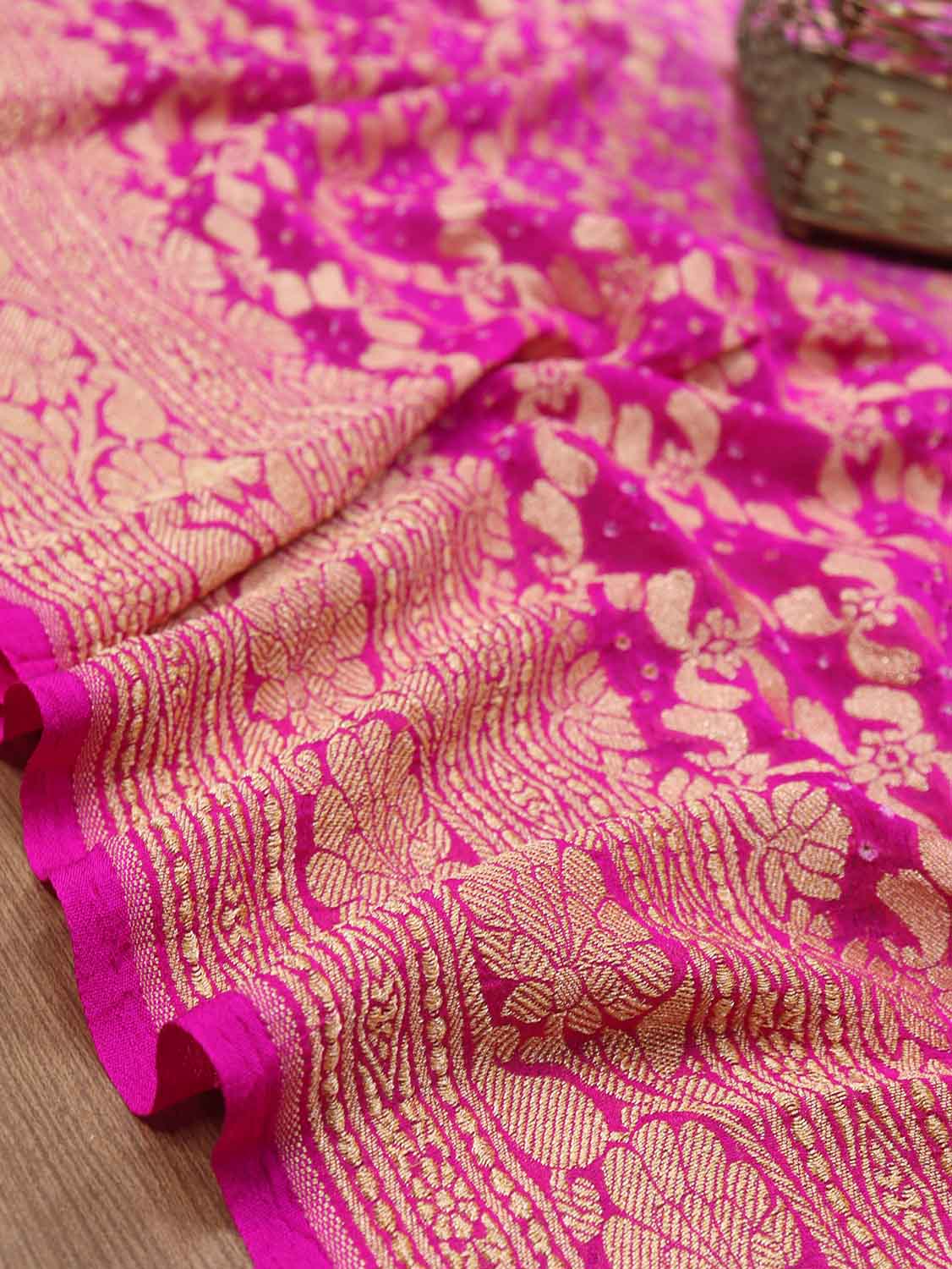 Stunning Pink Banarasi Bandhani Georgette Dupatta with Neemzari Border - Luxurion World