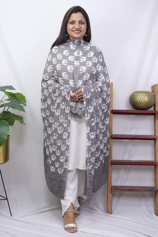 Grey Batik Georgette Dupatta - Luxurion World