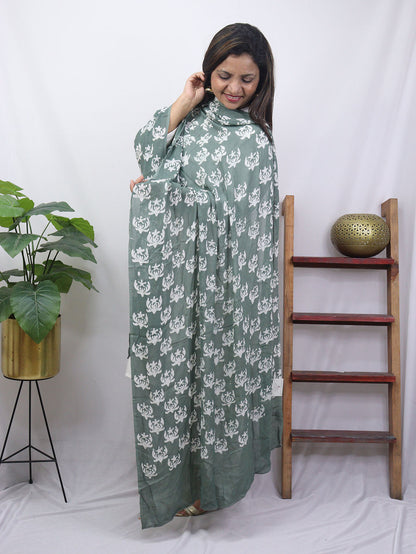 Grey Batik Georgette Dupatta - Luxurion World