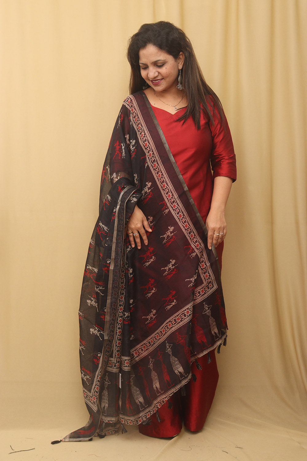 Chic Black Block Printed Chanderi Silk Dupatta With Elegant Tassel - Luxurion World