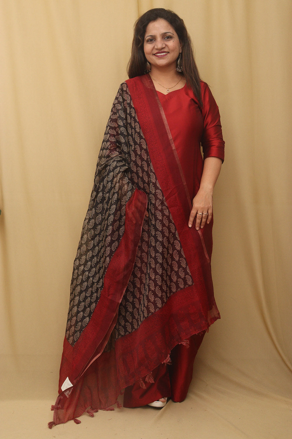 Elegant Black Block Printed Chanderi Silk Dupatta - Luxurion World