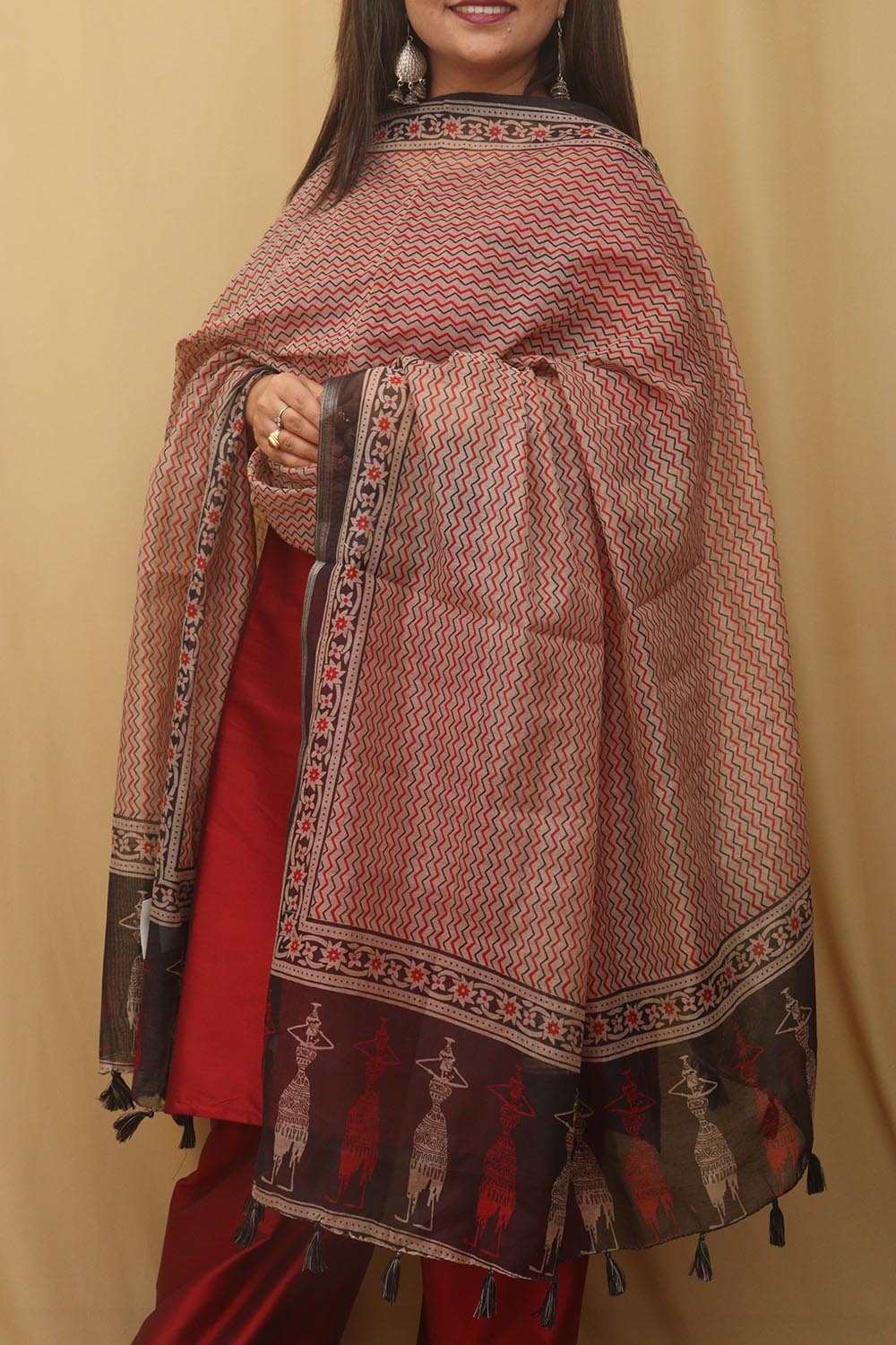 Vibrant Multicolor Block Printed Chanderi Silk Dupatta: A Fusion of Elegance and Tradition - Luxurion World