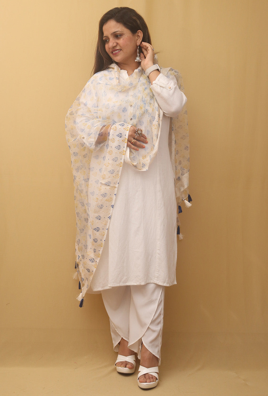 White Block Printed Organza Handwoven Border Dupatta - Luxurion World