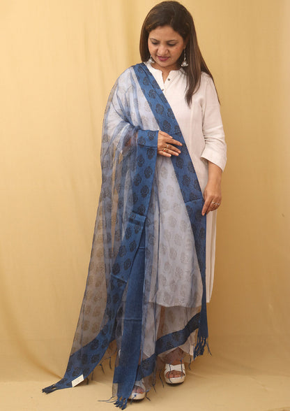 Blue Block Printed Organza Handwoven Border Dupatta - Luxurion World