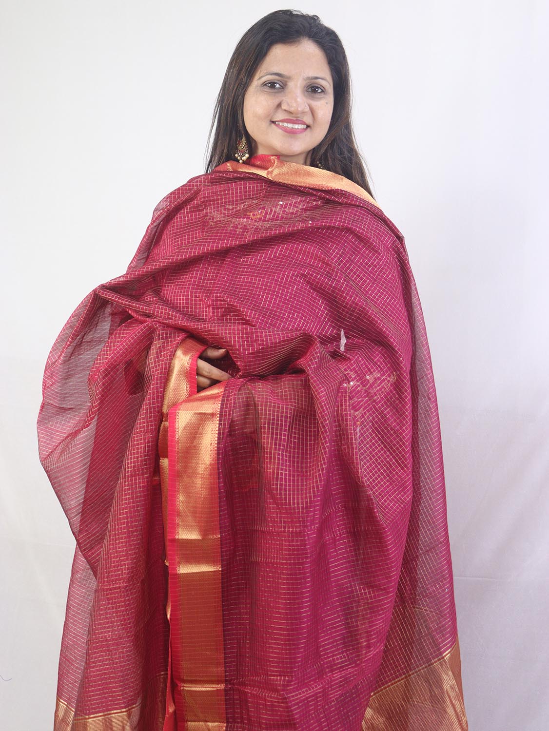 Stylish Pink Maheshwari Handloom Silk Cotton Dupatta for Elegant Look - Luxurion World