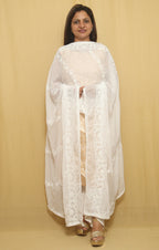 Get Trendy with Dyeable Georgette Dupatta & Embroidery: A Must-Have! - Luxurion World