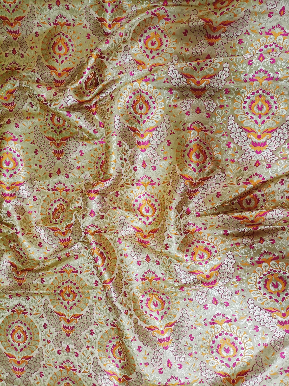 Pastel Banarasi Kimkhwab Silk Meenakari Fabric  ( 1 Mtr ) - Luxurion World