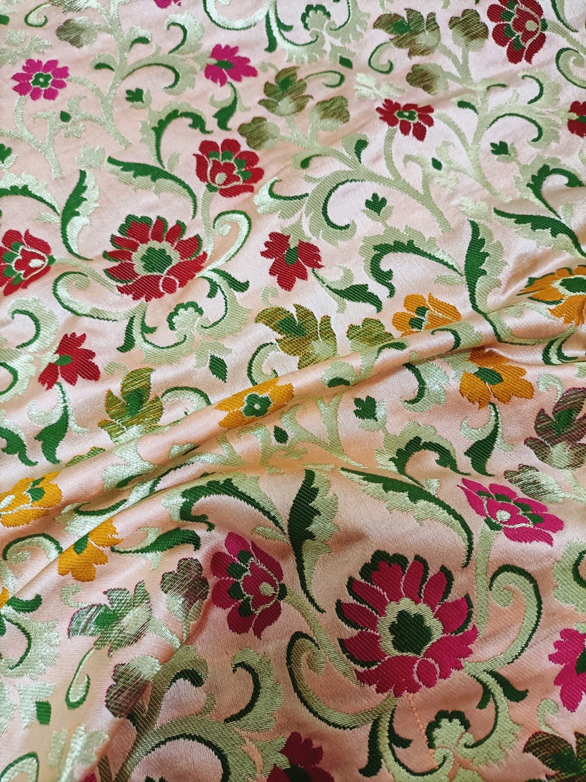 Pastel Banarasi Kimkhwab Silk Meenakari Fabric  ( 0.8 Mtr ) - Luxurion World