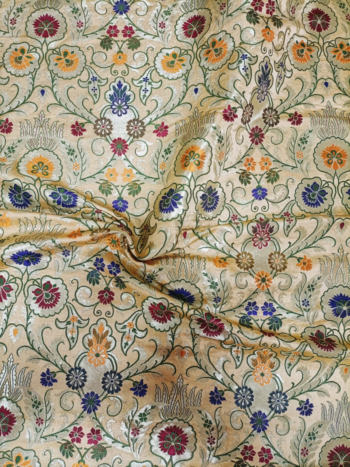 Pastel Banarasi Kimkhwab Silk Meenakari Fabric ( 1 Mtr ) - Luxurion World