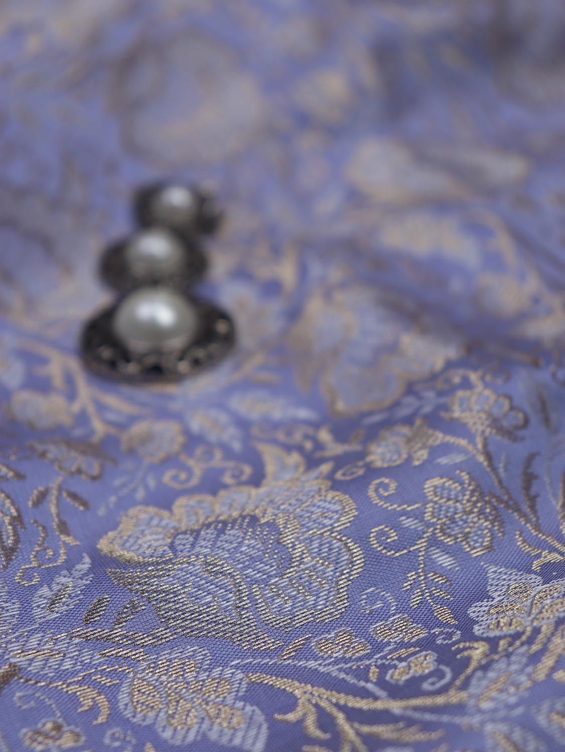 Purple Banarasi Brocade Silk Fabric (  1 Mtr ) - Luxurion World