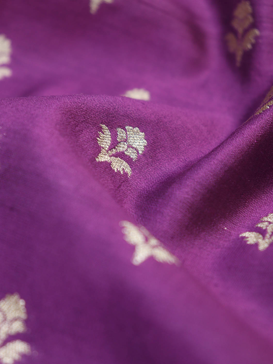 Purple Banarasi Chiniya Silk Fabric ( 1 Mtr ) - Luxurion World