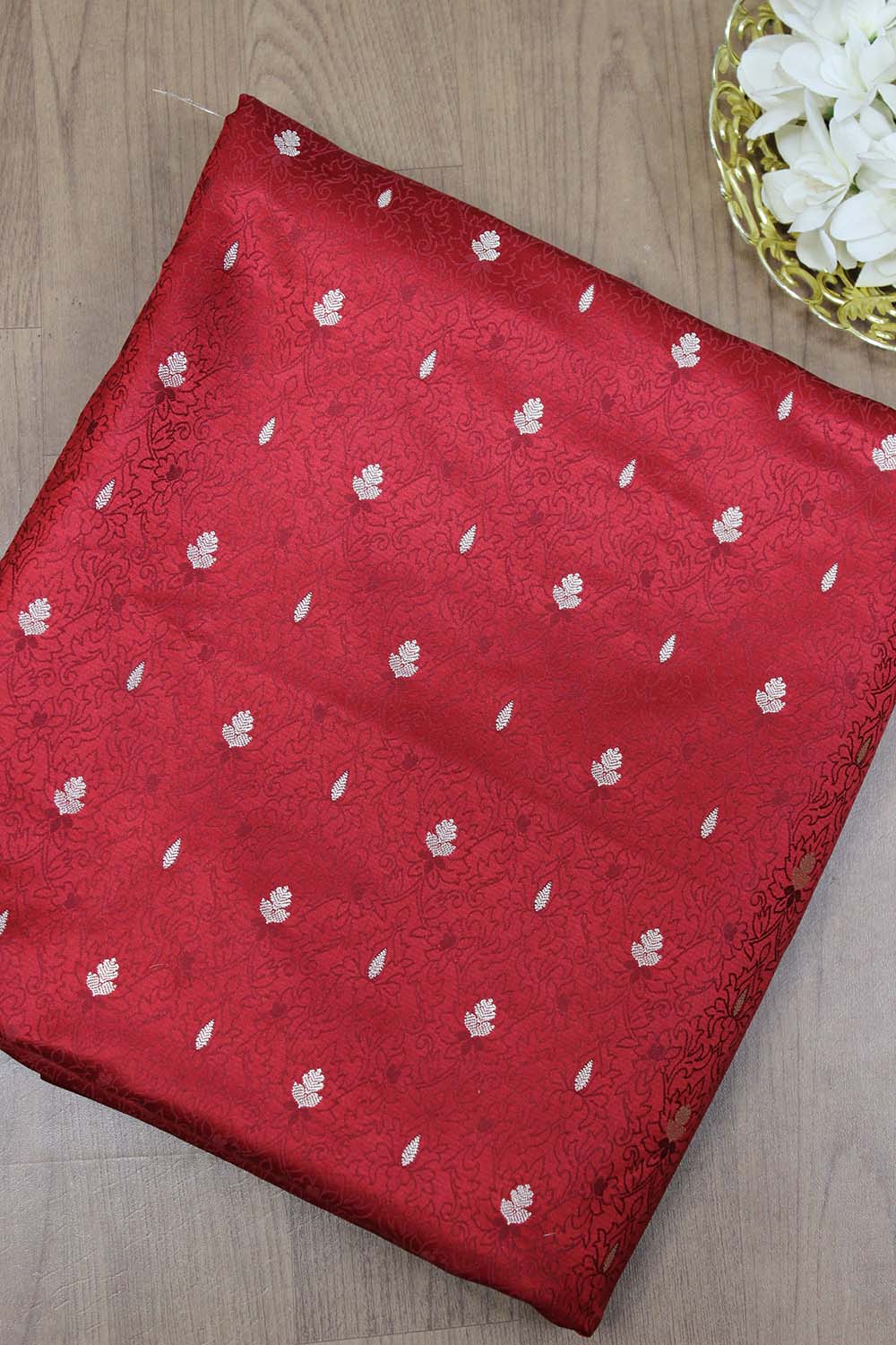 Red Banarasi Silk Tanchui Fabric (1 Mtr ) - Luxurion World