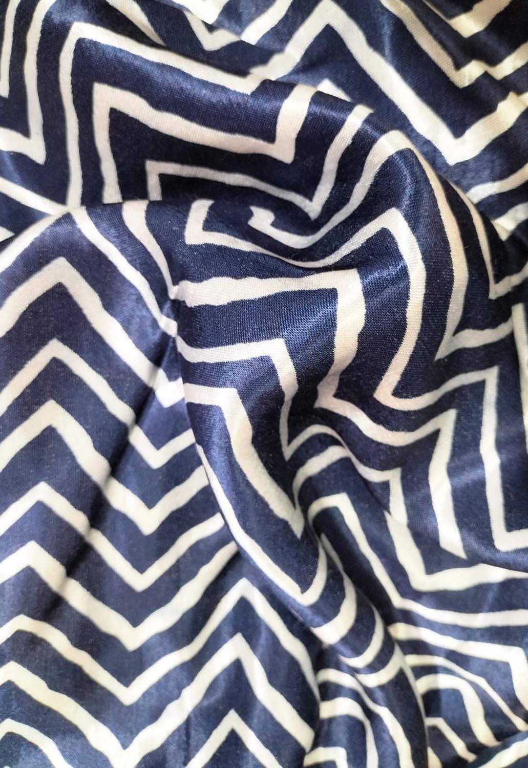 Blue Digital Printed Gajji Silk Zig Zag Design Fabric ( 1 Mtr ) - Luxurion World
