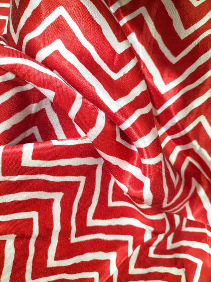 Red Digital Printed Gajji Silk Zig Zag Design Fabric ( 1 Mtr ) - Luxurion World