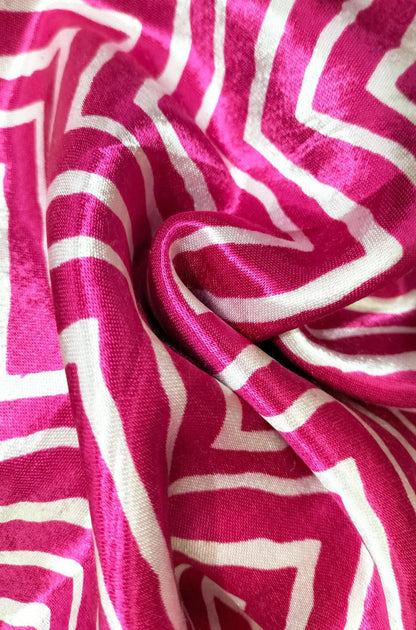 Pink Digital Printed Gajji Silk Zig Zag Design Fabric ( 1 Mtr ) - Luxurion World