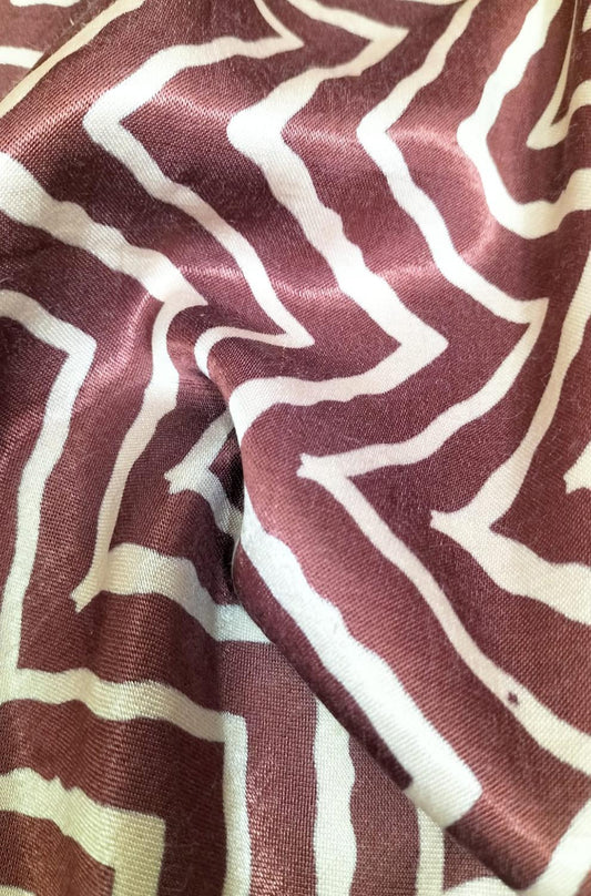 Brown Digital Printed Gajji Silk Zig Zag Design Fabric ( 1 Mtr ) - Luxurion World