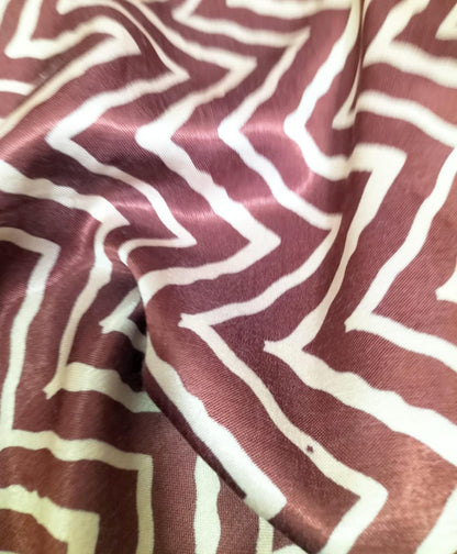 Brown Digital Printed Gajji Silk Zig Zag Design Fabric ( 1 Mtr ) - Luxurion World