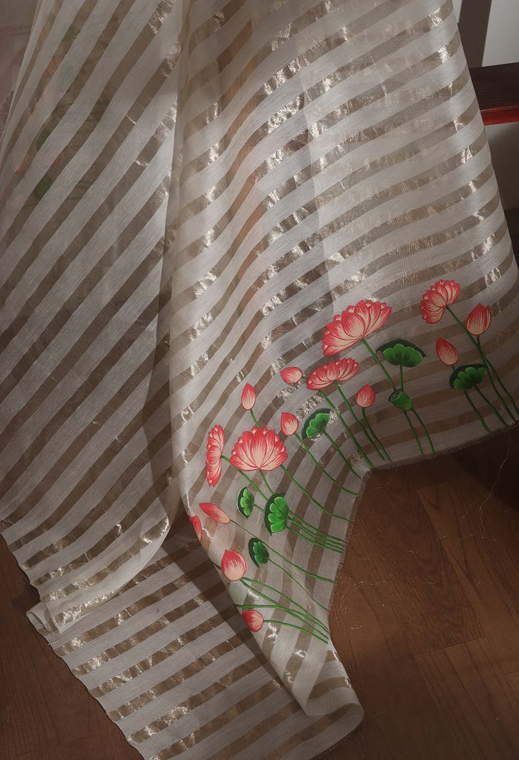 Dyeable Hand Painted Chanderi Silk Flower Design Blouse Fabric ( 1 Mtr ) - Luxurion World