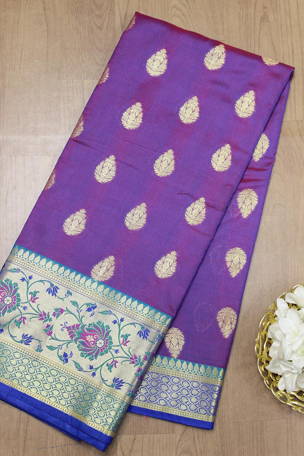 Shop Purple Handloom Banarasi Silk Saree - Luxurion World