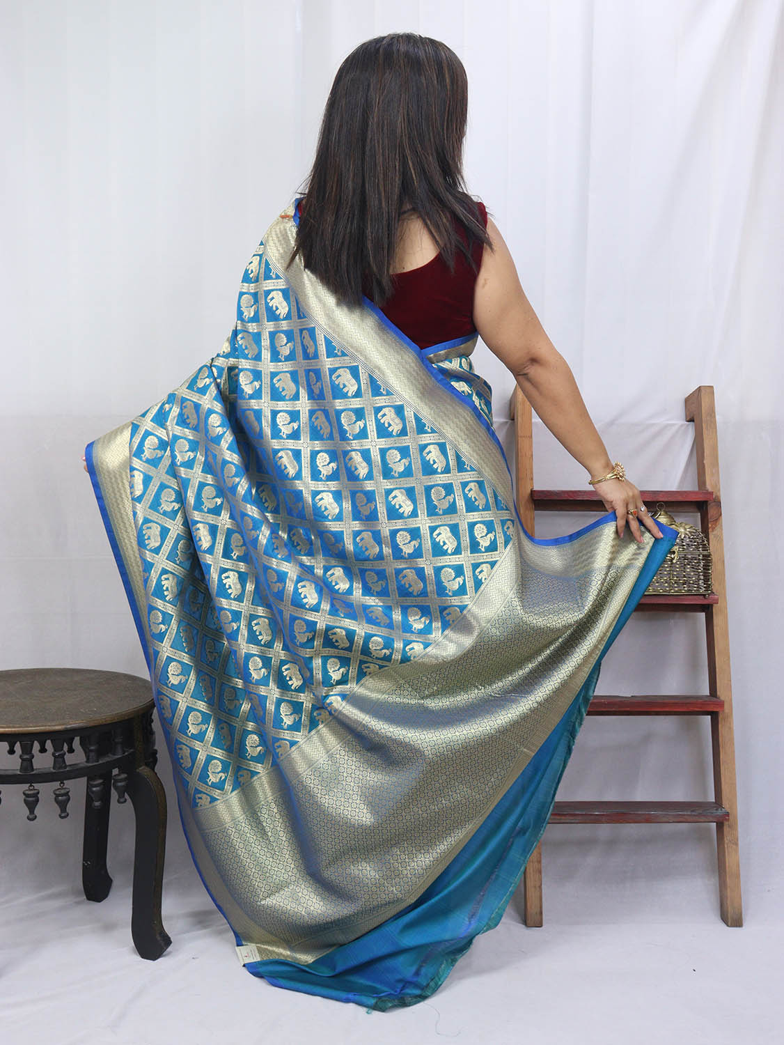 Shop Blue Handloom Banarasi Silk Saree Online - Exclusive - Luxurion World