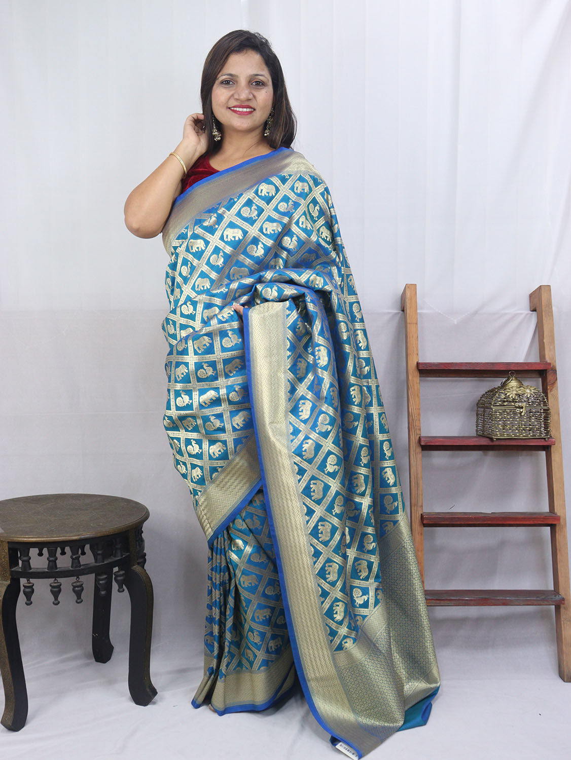 Shop Blue Handloom Banarasi Silk Saree Online - Exclusive - Luxurion World