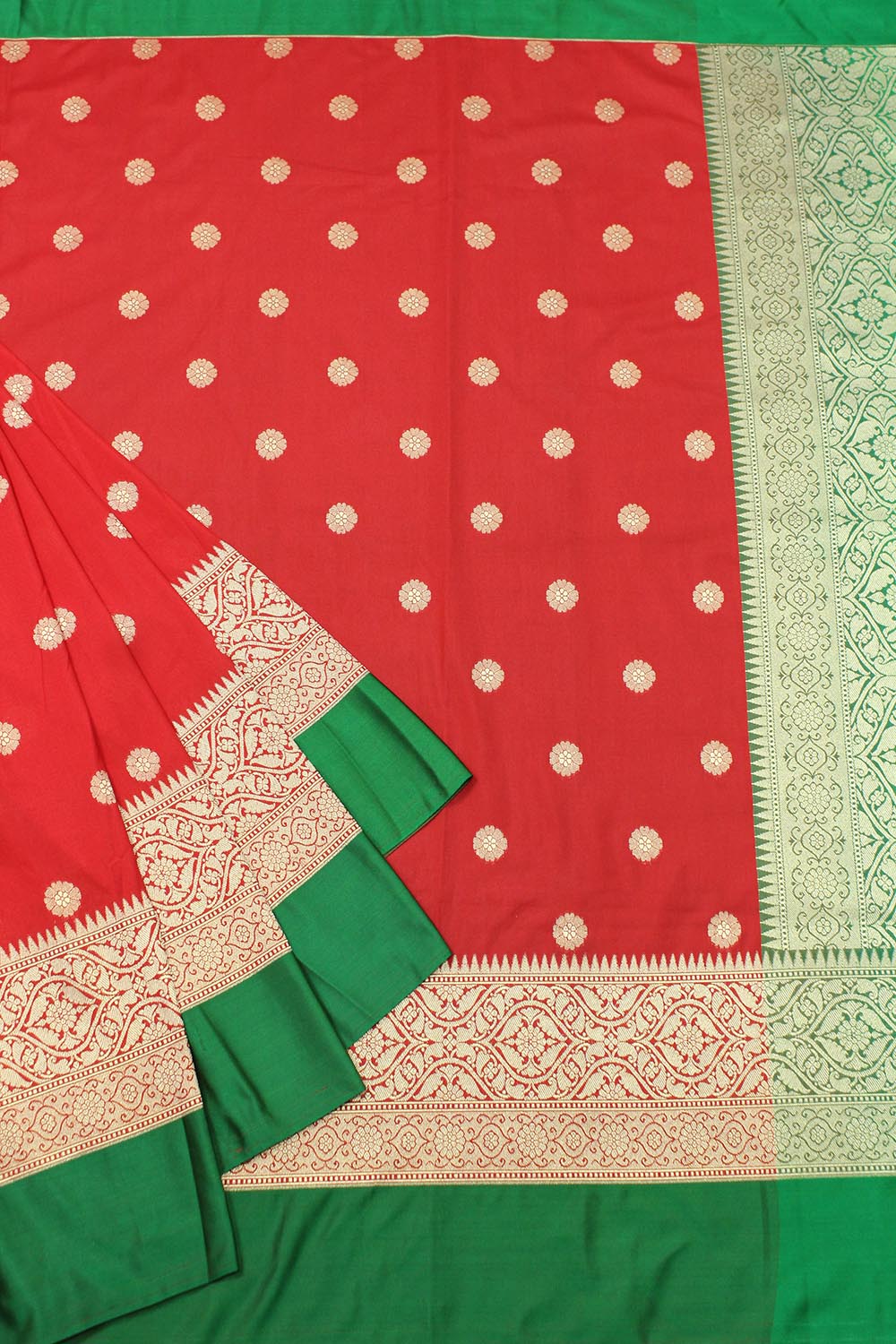 Shop Now for Green & Red Handloom Banarasi Silk Saree! - Luxurion World