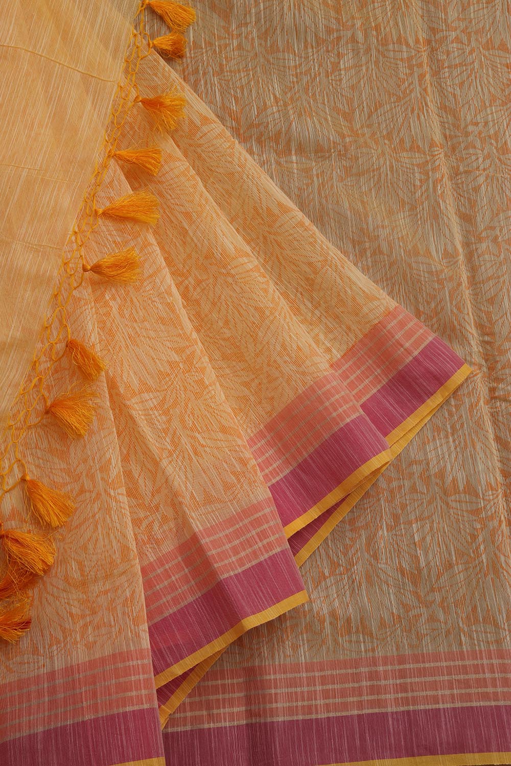 Stunning Yellow Banarasi Silk Saree - Perfect for All! - Luxurion World