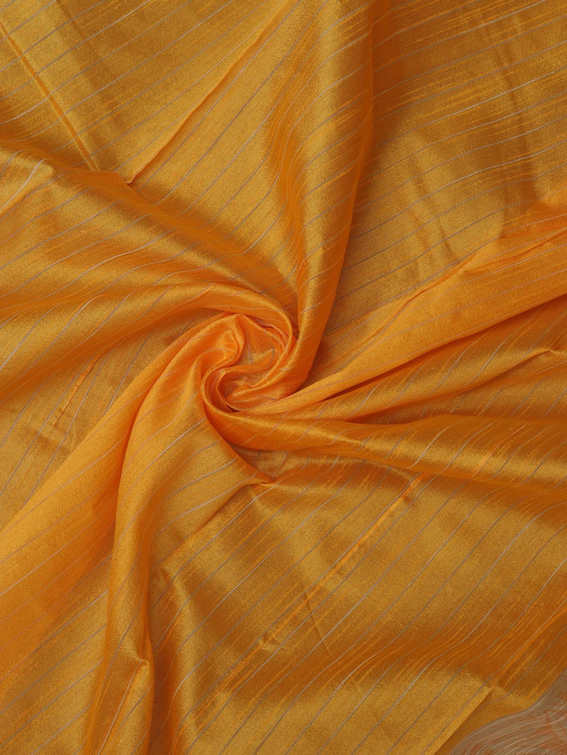 Stunning Yellow Banarasi Silk Saree - Perfect for All! - Luxurion World