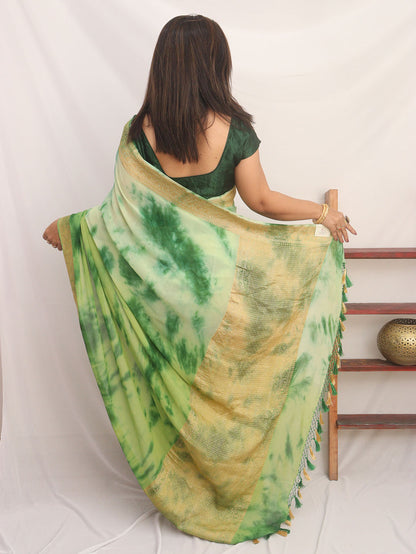 Green Banarasi Shibori Tie And Dye Georgette Saree - Luxurion World