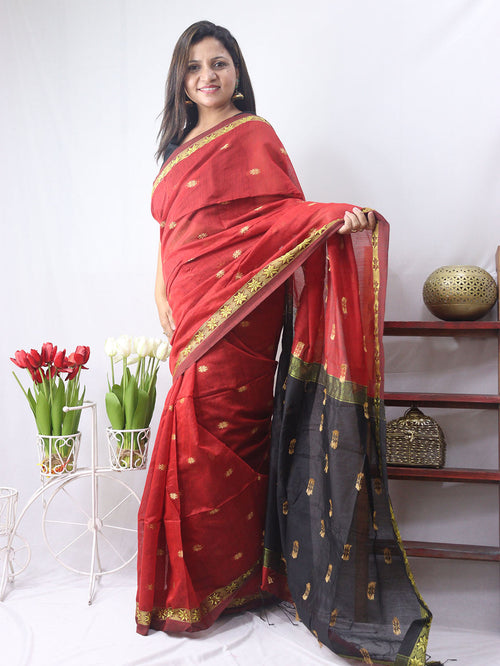 Stunning Red Bengal Cotton Saree for Traditional Look - Luxurion World