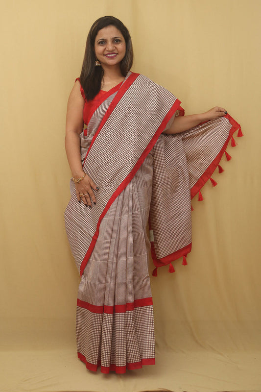 Pastel Digital Printed Silk Saree - Luxurion World