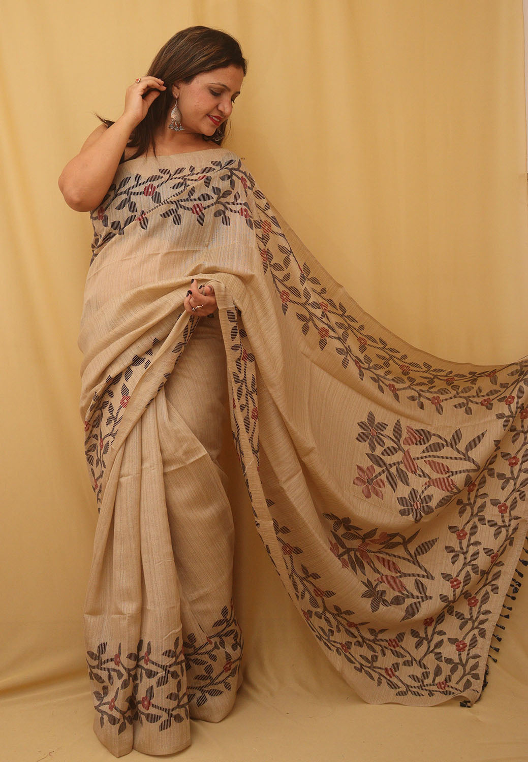 Pastel Jamdani Print Semi Tussar Silk Saree - Luxurion World