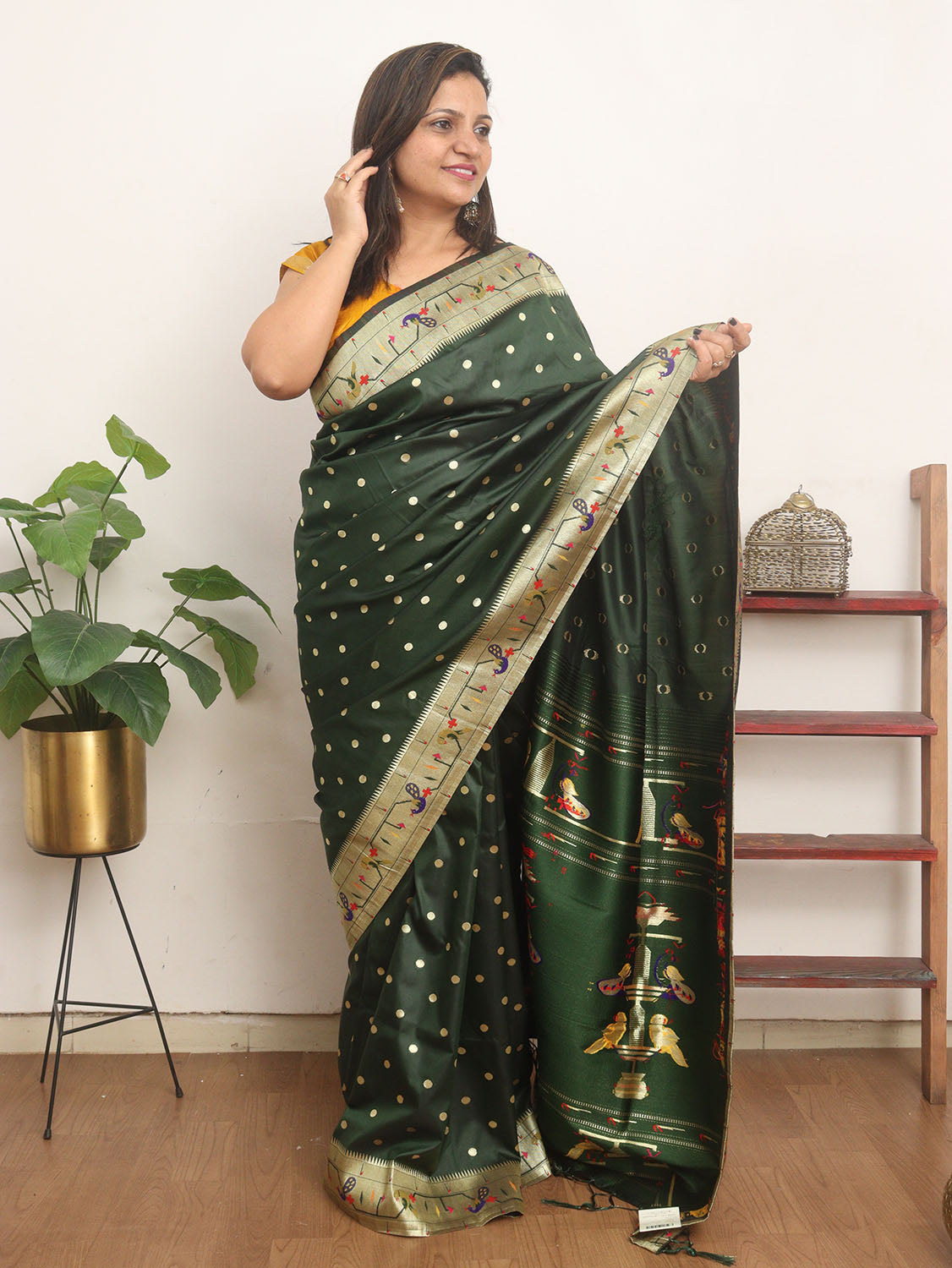 Green Paithani Silk Bird And Flower Design Saree