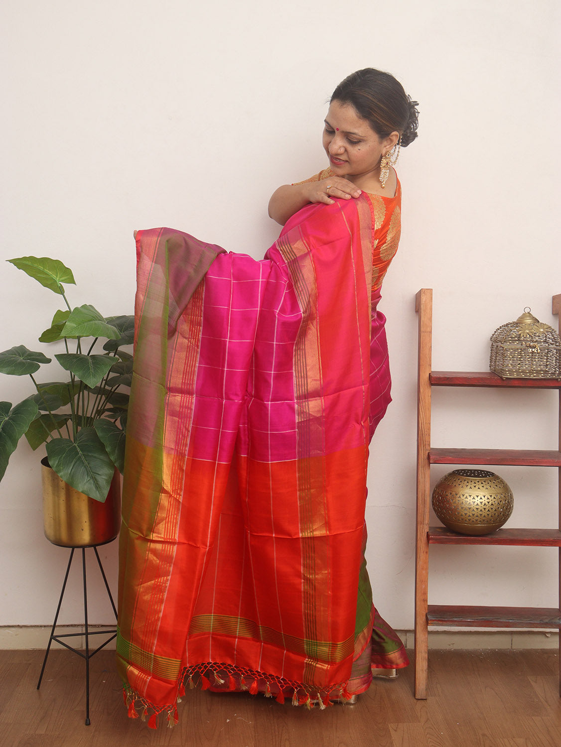 Pink Uppada Silk Checks Design Saree - Luxurion World