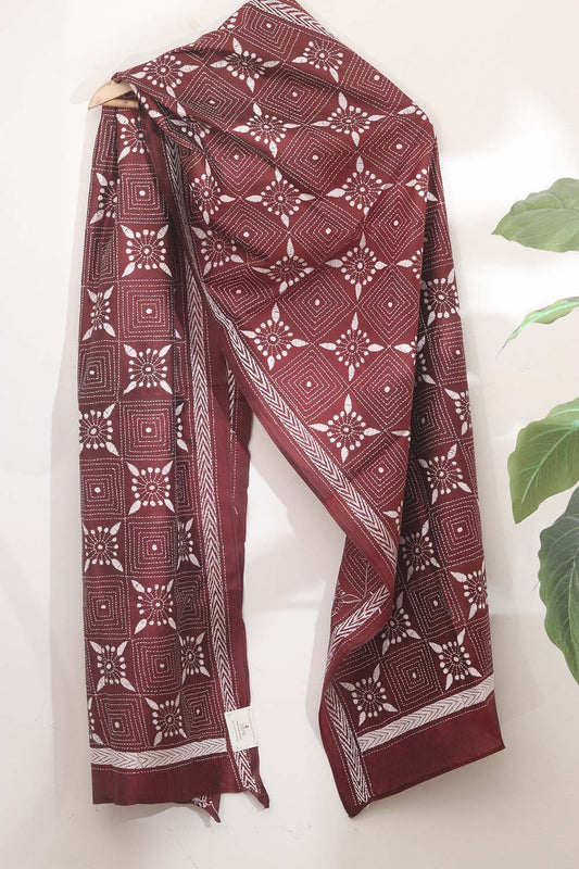 Exquisite Maroon Kantha Silk Stole: Hand-Embroidered Elegance
