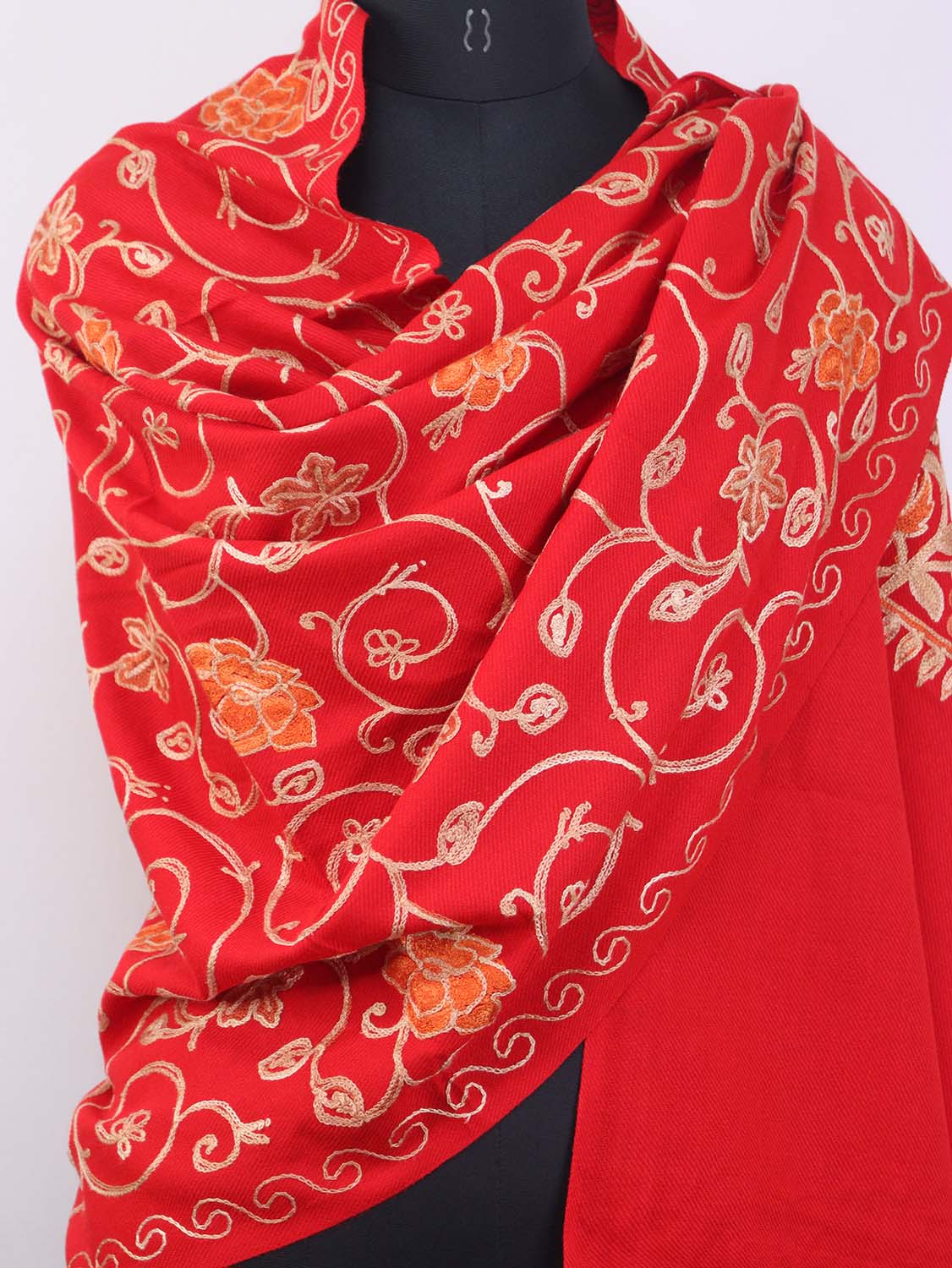 Red Embroidered Kashmiri Aari Work Woollen Stole - Luxurion World