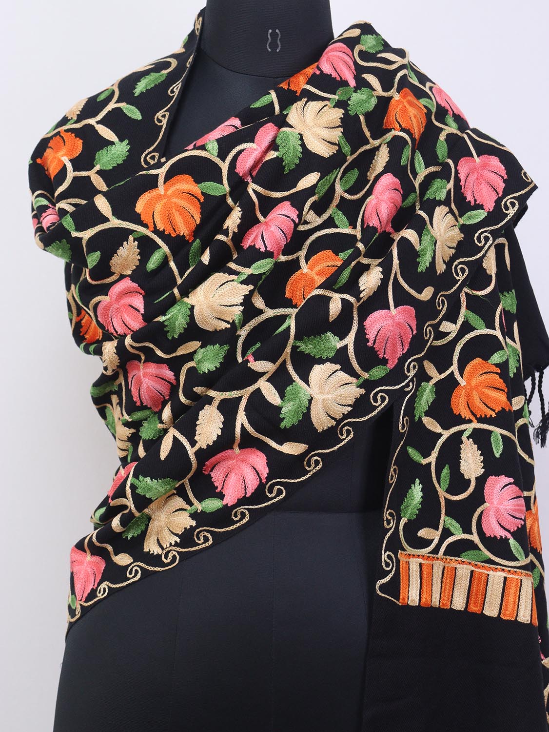 Black Embroidered Kashmiri Aari Work Woollen Stole - Luxurion World
