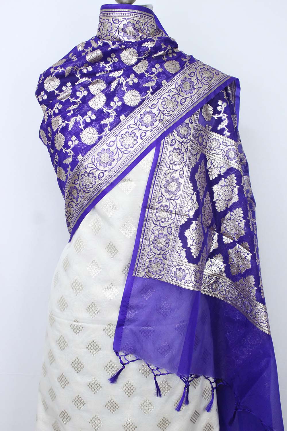 Dyeable Banarasi Cotton Silk Suit With Blue Banarasi Organza Dupatta - Luxurion World