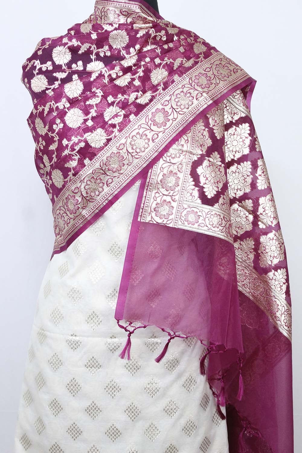 Dyeable Banarasi Cotton Silk Suit With Purple Banarasi Organza Dupatta - Luxurion World