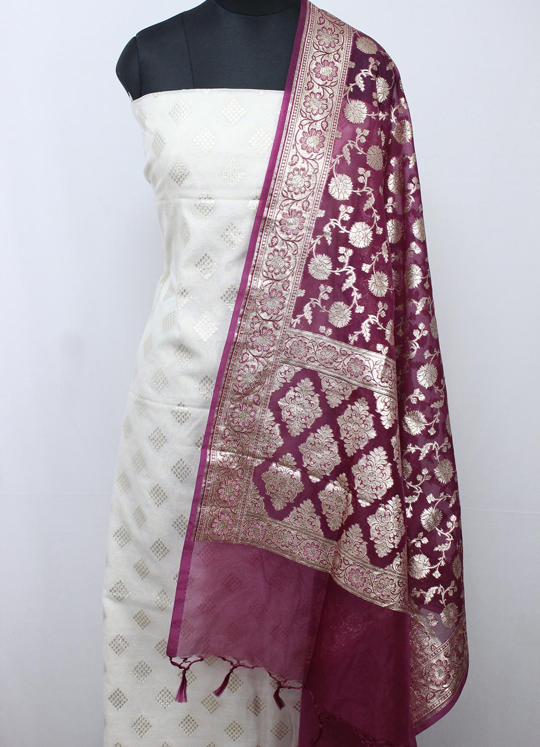 Dyeable Banarasi Cotton Silk Suit With Purple Banarasi Organza Dupatta - Luxurion World