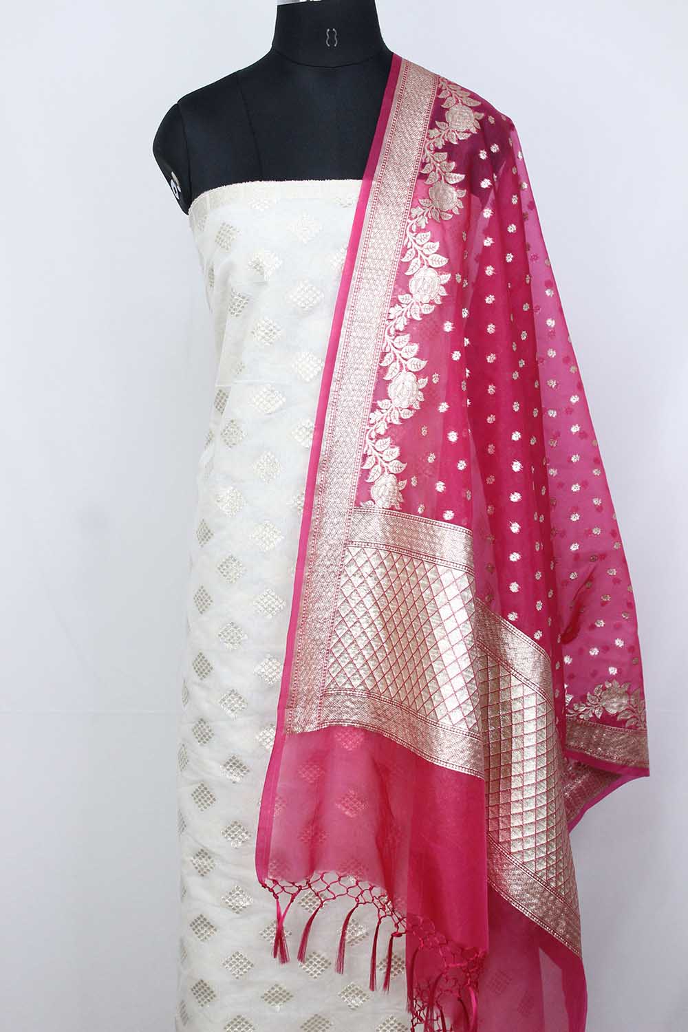 Dyeable Banarasi Cotton Silk Suit With Pink Banarasi Organza Dupatta - Luxurion World