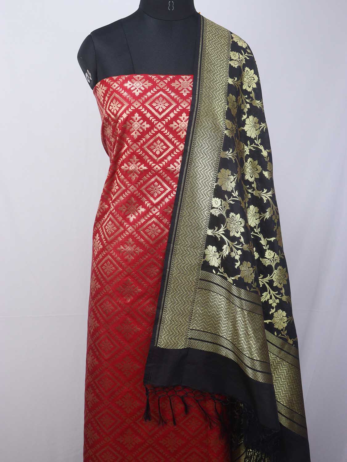Red Banarasi Tanchui Silk Suit With Black Banarasi Silk Dupatta - Luxurion World