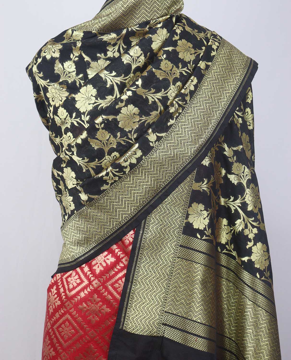 Red Banarasi Tanchui Silk Suit With Black Banarasi Silk Dupatta - Luxurion World